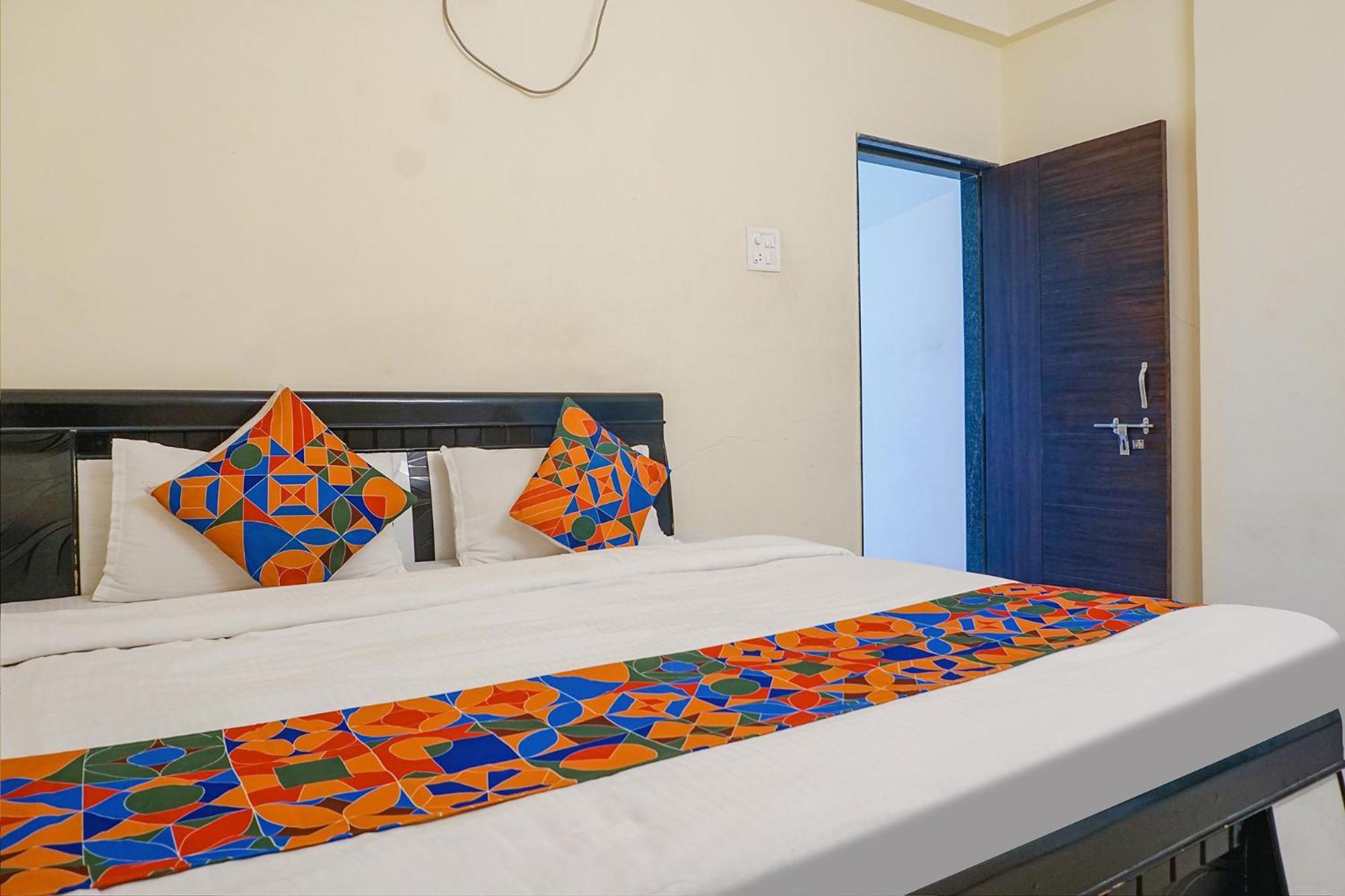 Fabexpress Vaishnav Inn Talegaon Dabhade ภายนอก รูปภาพ