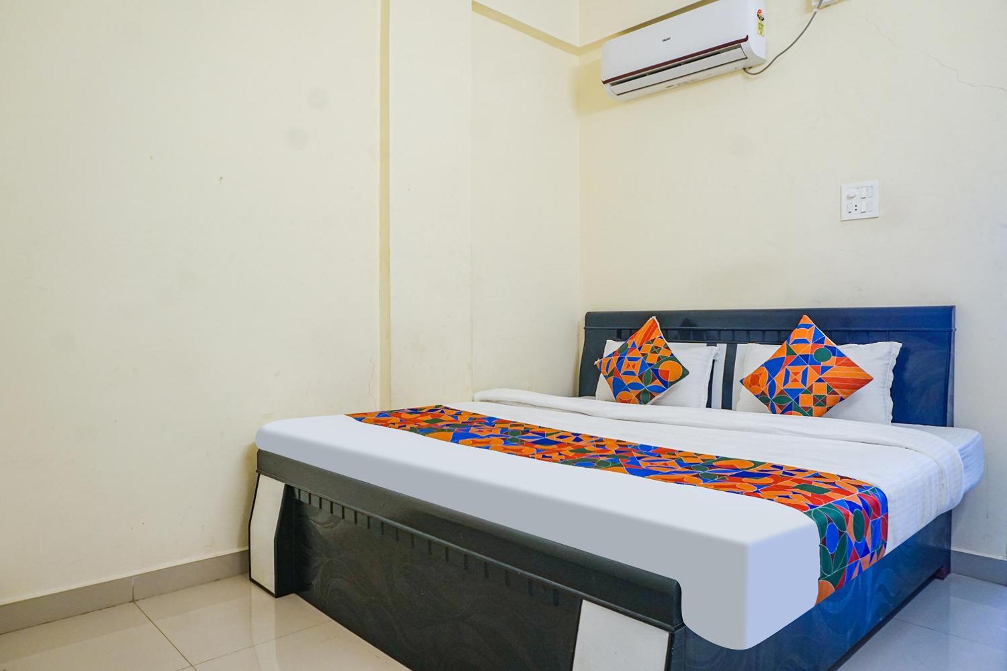 Fabexpress Vaishnav Inn Talegaon Dabhade ภายนอก รูปภาพ