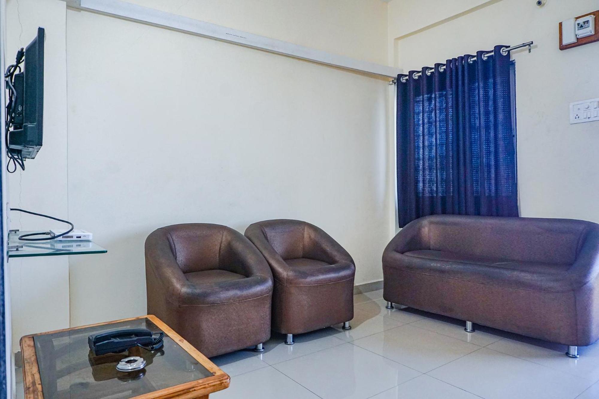 Fabexpress Vaishnav Inn Talegaon Dabhade ภายนอก รูปภาพ
