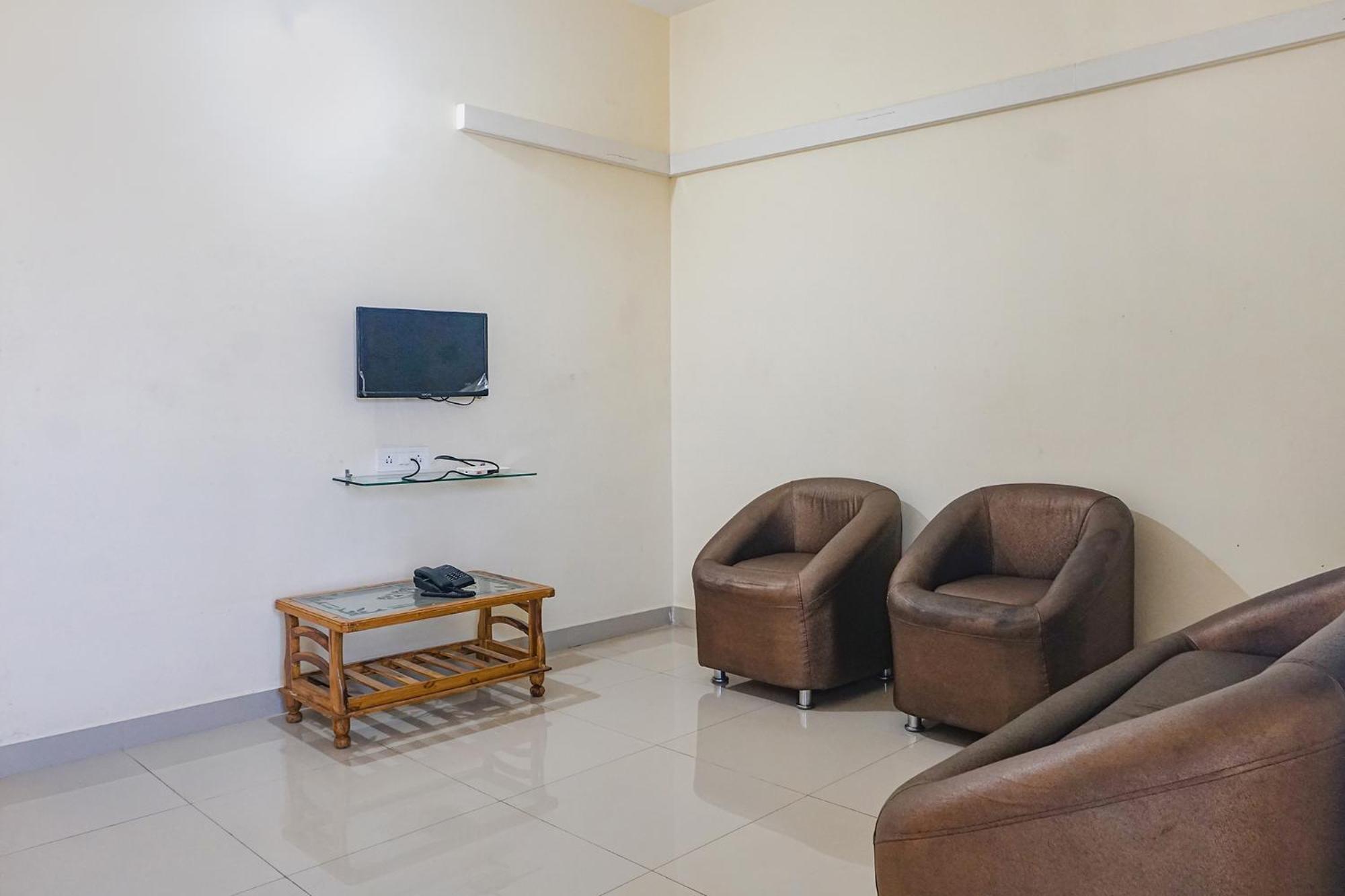Fabexpress Vaishnav Inn Talegaon Dabhade ภายนอก รูปภาพ