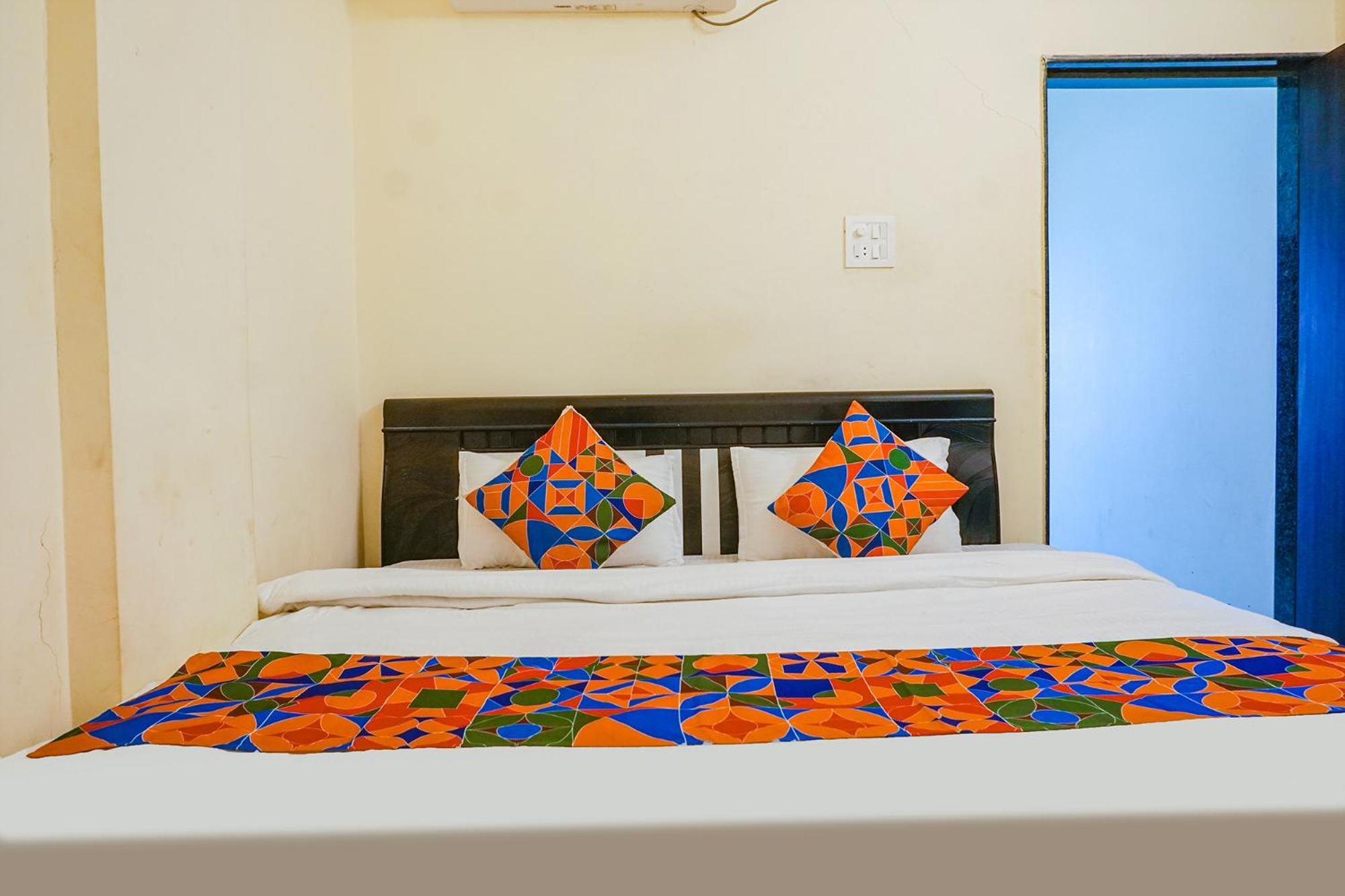Fabexpress Vaishnav Inn Talegaon Dabhade ภายนอก รูปภาพ
